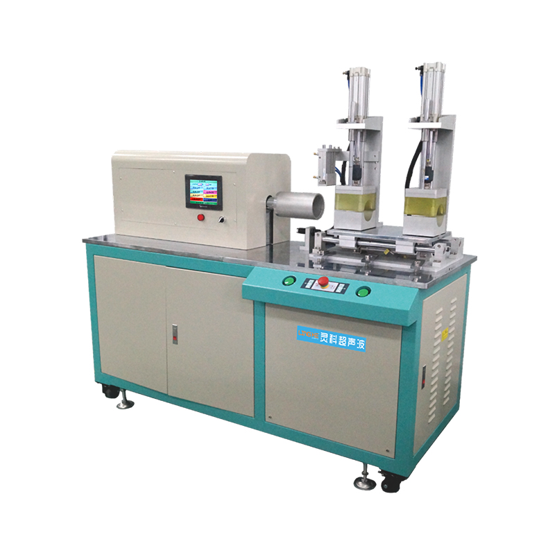 1500W D3000 Standard 靈科臥式旋熔機